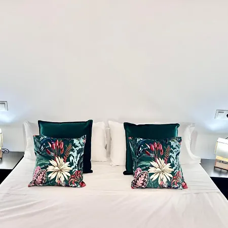 Gatu Premium Flamenca , Preferente Mayores De 25 Anos Y Familias Apartment *