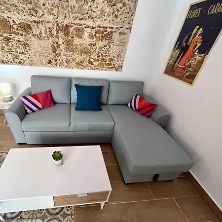 Apartment Gatu Premium Flamenca , Preferente Mayores De 25 Anos Y Familias *