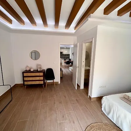 Gatu Premium Flamenca , Preferente Mayores De 25 Anos Y Familias *