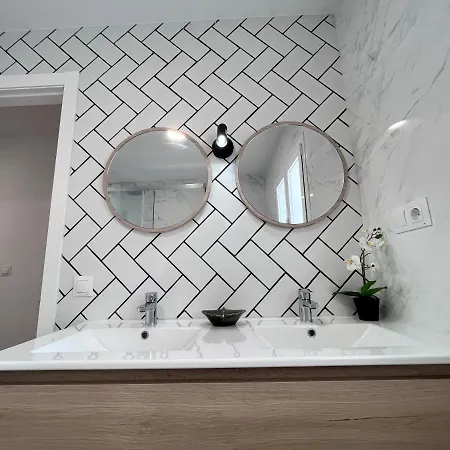 Gatu Premium Flamenca , Preferente Mayores De 25 Anos Y Familias