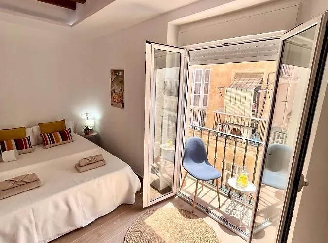 Gatu Premium Flamenca , Preferente Mayores De 25 Anos Y Familias Apartman