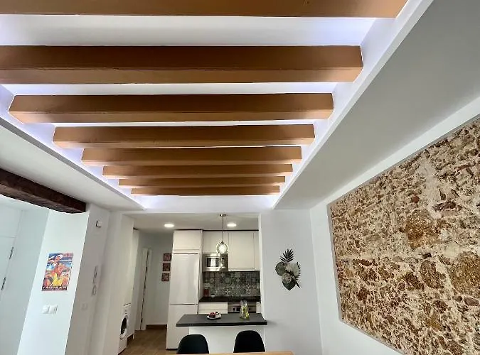 Gatu Premium Flamenca , Preferente Mayores De 25 Anos Y Familias * 카디스