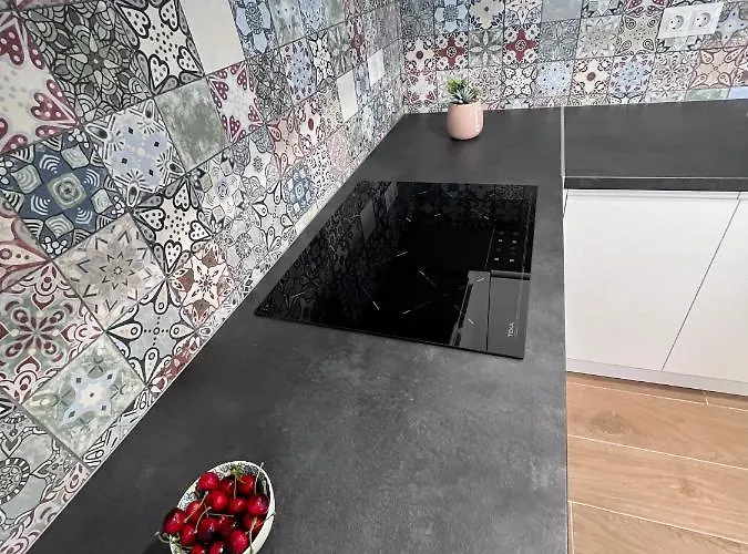 Gatu Premium Flamenca , Preferente Mayores De 25 Anos Y Familias 카디스