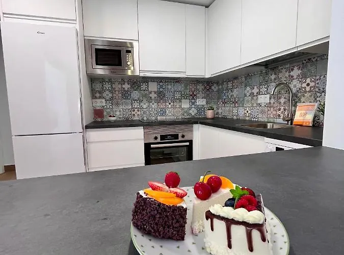 Gatu Premium Flamenca , Preferente Mayores De 25 Anos Y Familias