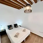 Gatu Premium Flamenca , Preferente Mayores De 25 Anos Y Familias Apartment