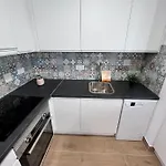Gatu Premium Flamenca , Preferente Mayores De 25 Anos Y Familias * Cadiz