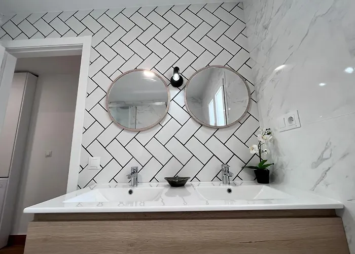 Gatu Premium Flamenca , Preferente Mayores De 25 Anos Y Familias