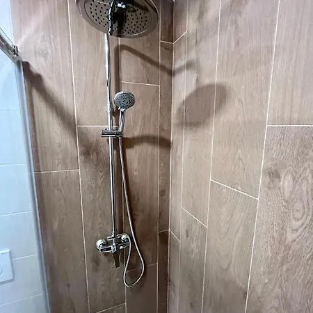 Apartman Gatu Premium Flamenca , Preferente Mayores De 25 Anos Y Familias Cádiz