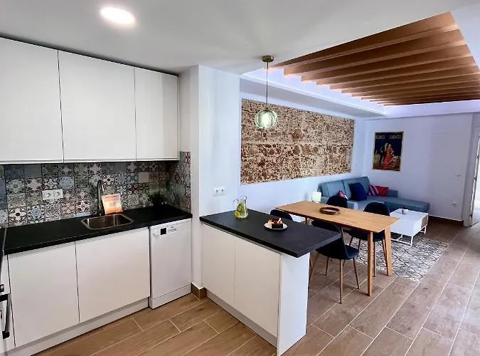 Gatu Premium Flamenca , Preferente Mayores De 25 Anos Y Familias