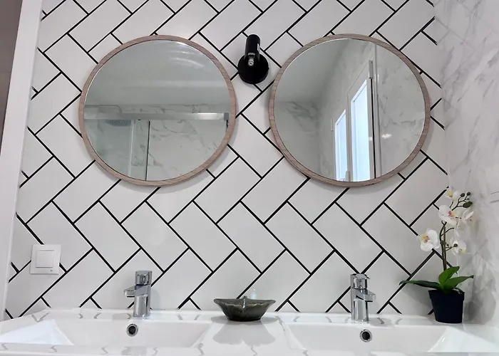 Gatu Premium Flamenca , Preferente Mayores De 25 Anos Y Familias *