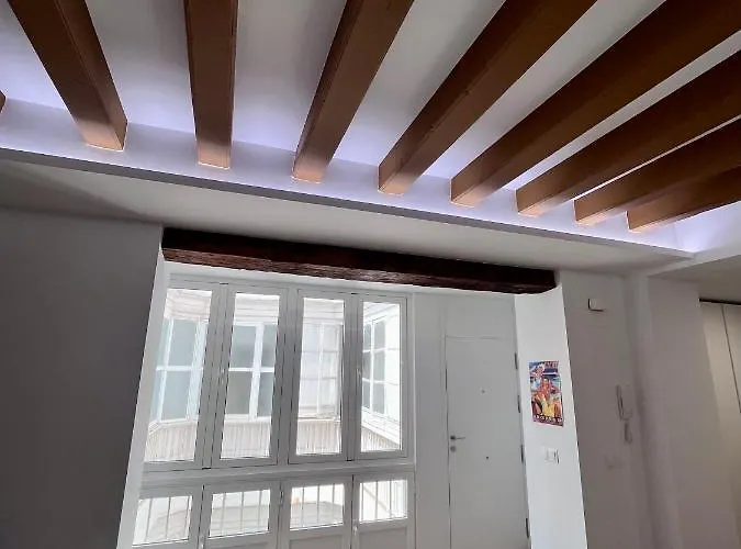 Gatu Premium Flamenca , Preferente Mayores De 25 Anos Y Familias *